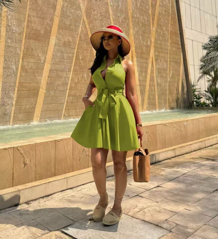 Elegant Short Cocktail Dress (D5943)